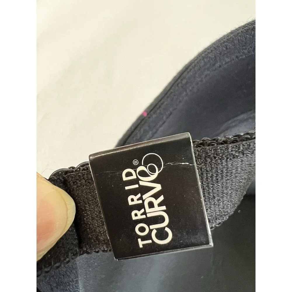 Torrid Curve Back Smoothing Cotton T-shirt Bra Pink Black Sz 50C